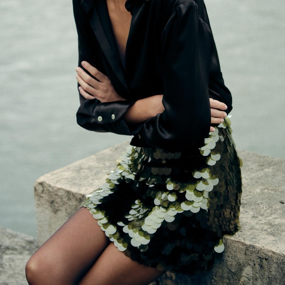 ZARA KNIT MINI SKIRT WITH SEQUIN